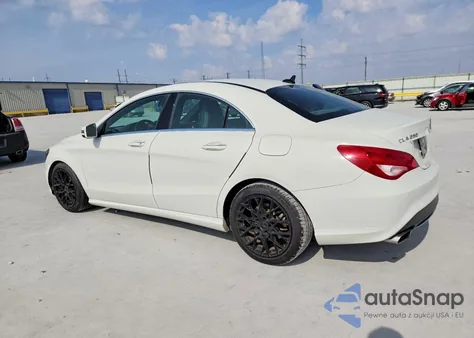2016 Mercedes-Benz Cla 250 4Matic z USA, uszkodzony, nr VIN WDDSJ4GB5GN352269